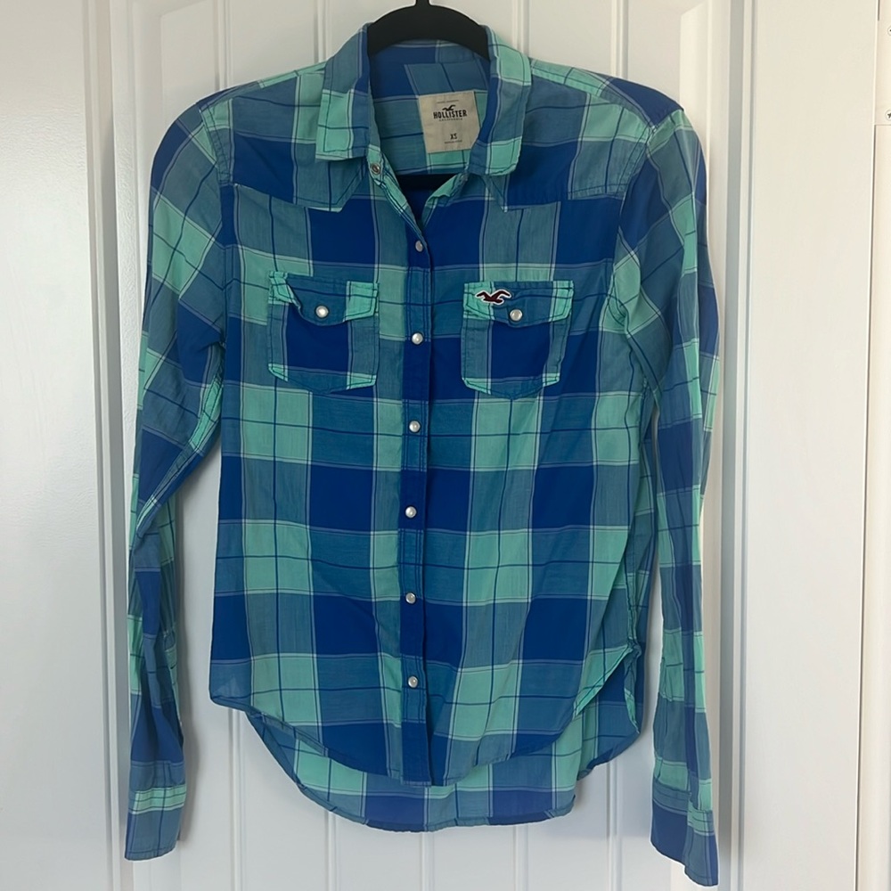 Hollister button down plaid shirt